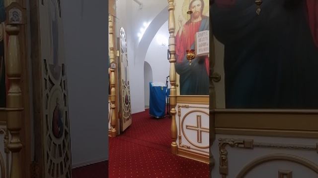 Дорогие братья и сестры! Божественная служба храм Святой Троицы