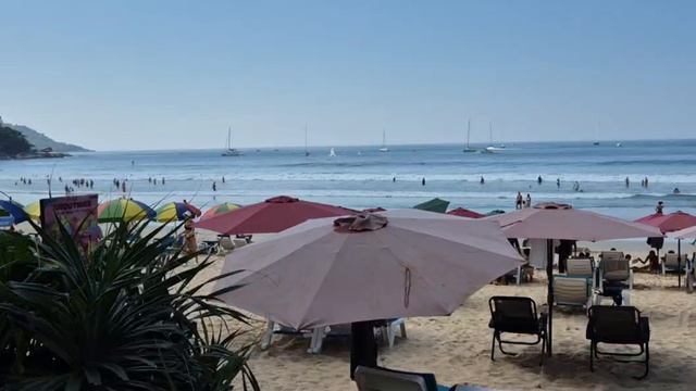 Таиланд, пляж Ката, Пхукет 03.12.2025.