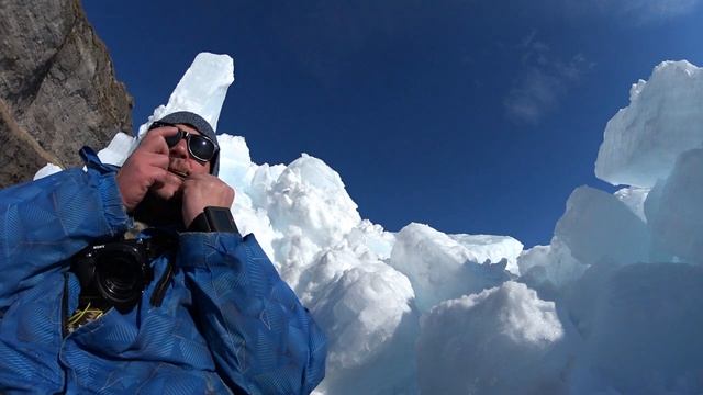 Варган во льдах у мыса Датта