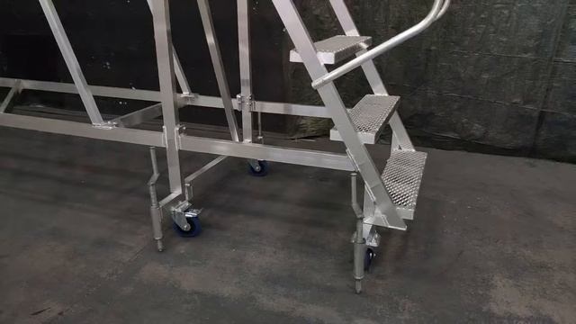 Эстакада досмотра и обслуживания.