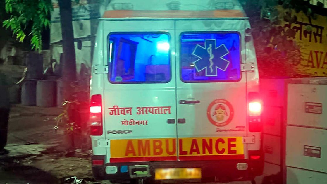 Мужчина сорвался с 15-метрового моста и погиб во время съемки рилсов для YouTube