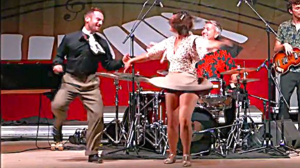 БУГИ-ВУГИ! Сондре и Таня. #танец