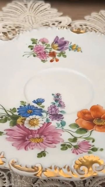 Нашла антикварный Мейсен 19-го века.