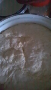 пеку 😋 пицца 🍕 хачапури на подходе 😋👍