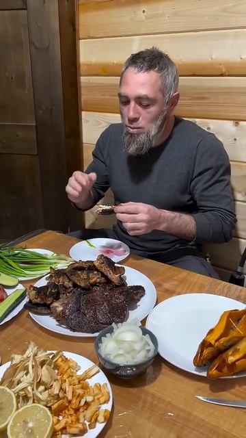 Шикарный Ужин в Эльбрус Горы Отдых Для Души #ёлки #туи #озеленениеподключ #дизайнучастка