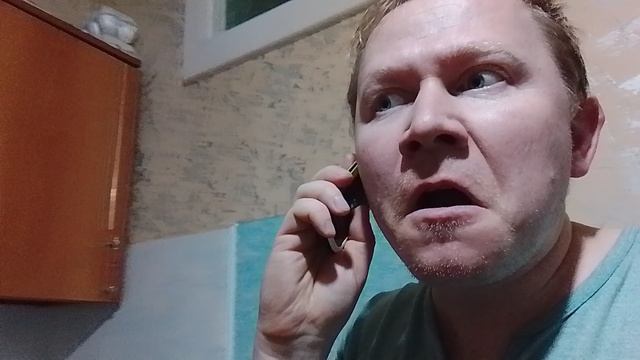 03 - Алло Психушка, Жук Атакует Мой Телефон - 2025