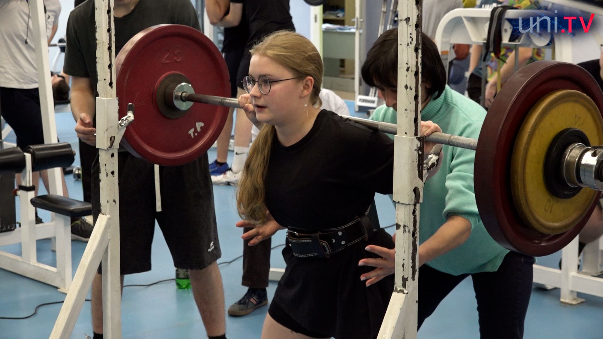 Силовое троеборье: проверка на силу и выносливость