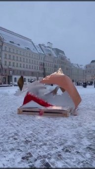 Если хочешь нормальный подарок - ищи работу с высокой зарплатой на tophanter.ru