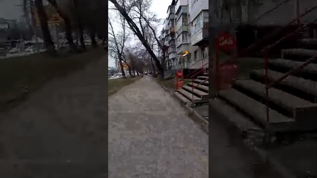 на прогулке