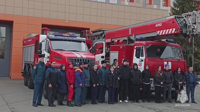 В Главном управлении МЧС России по РТ наградили добровольцев