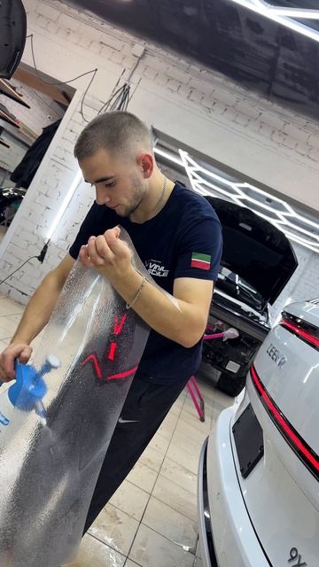 Nissan X-Trail T32 - установили bi-led модули Aozoom X3