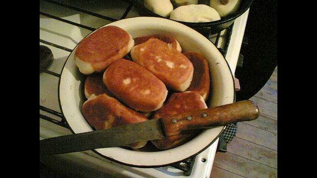 Жаренные пирожки