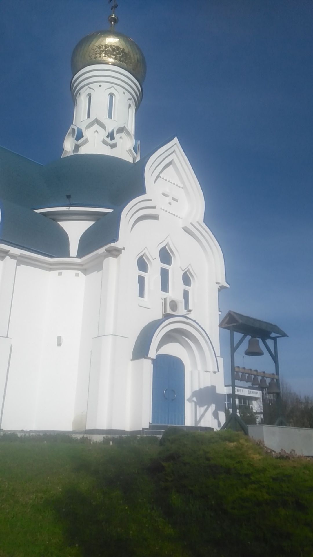 Звонница в Крещенском парке