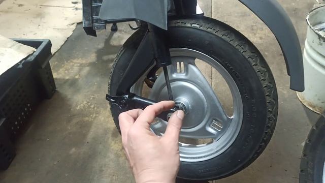 Покрашена рама Honda Lead AF-01 Часть 5