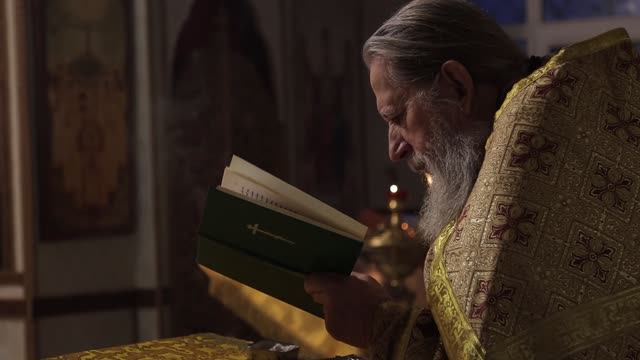 Молебен в храме села Вощажниково