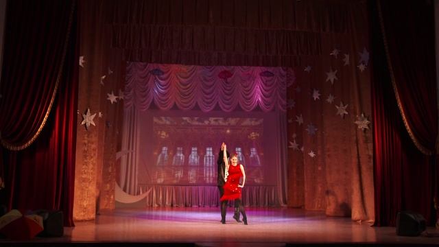 Калейдоскоп современных танцев в ОХС "Фиеста"