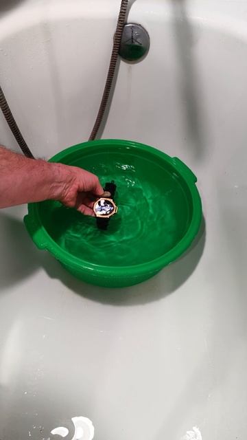 Amazfit T-Rex 3 Pro тест водонепроницаемости в океане... домашнем)