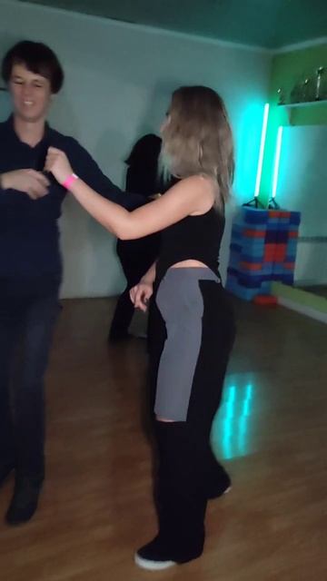 25.10.11 я и Натали _ Симферополь_ кизомба__0.46