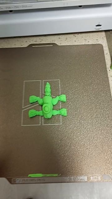 Подвижная лошадка брелок 3д печать