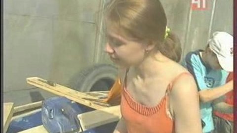 TV_CH41_2008-05-21_volonteers_remont_VIZ