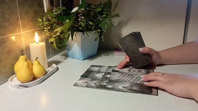 Таро / ЧТО ДУМАЕТ ЧТО ЧУВСТВУЕТ загаданный мужчина 💕 #таро #гадания