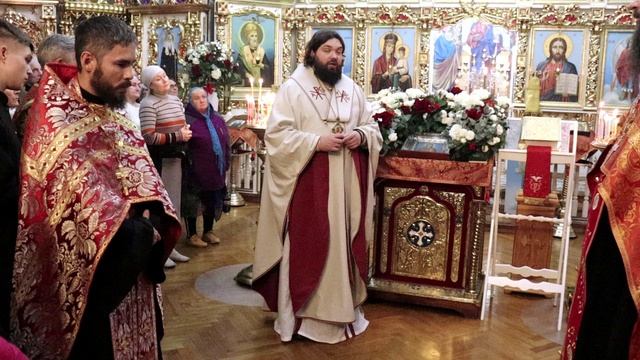 Вечерняя Праздничная служба в Храме Святой Великомученицы Екатерины 6.12.2025г.