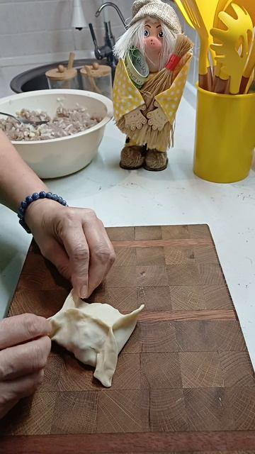 Лепим красивый мант!!!