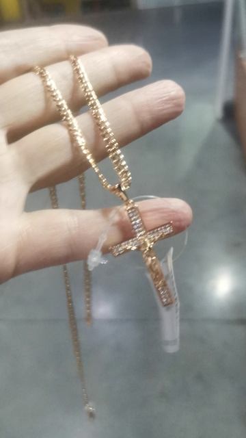 Цепочка с крестиком