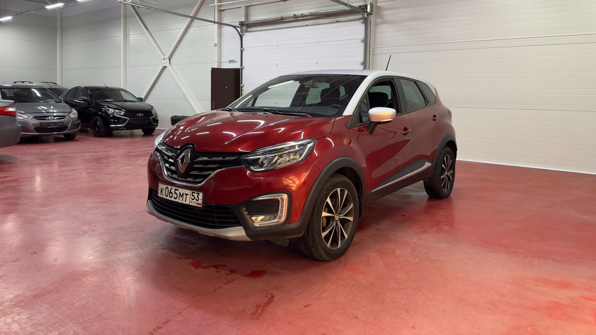 RENAULT KAPTUR 1252 - Вы можете купить в автосалоне АВРОРА Хутор Ленинакан Торговый прсп. д31