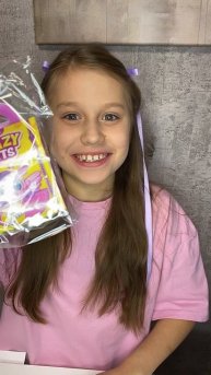 Битва сюрпризов из адвент-календаря 😎 Пишите, у кого сюрприз лучше?