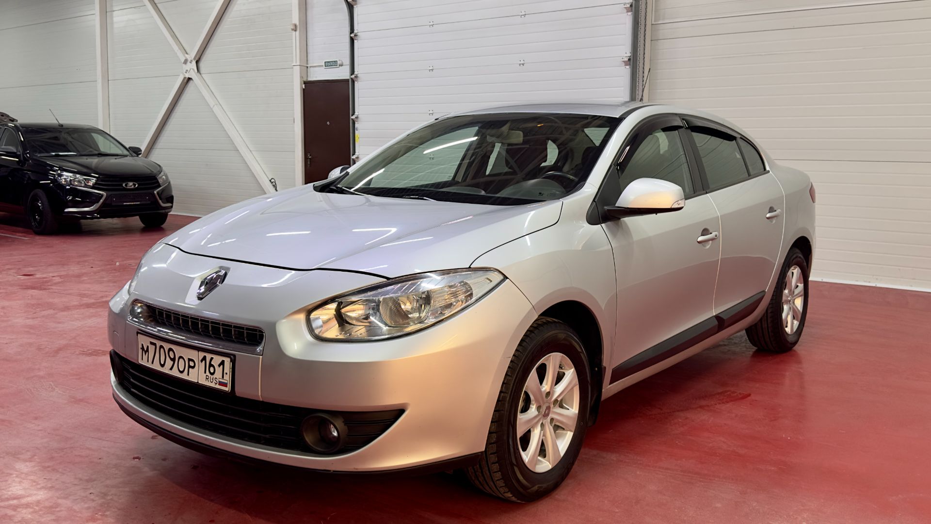 RENAULT FLUENCE 2437 - Вы можете купить в автосалоне АВРОРА Хутор Ленинакан Торговый прсп. д31