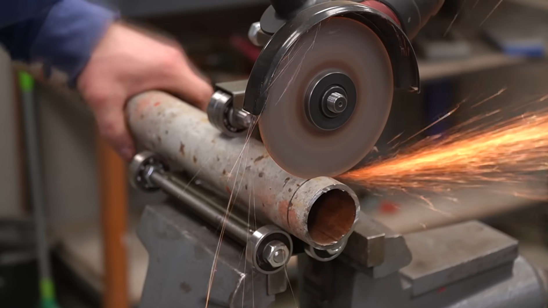 приспособа для отрезки круглых труб