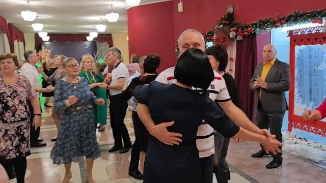 Давай вернём тот месяц май... 07.12.25...