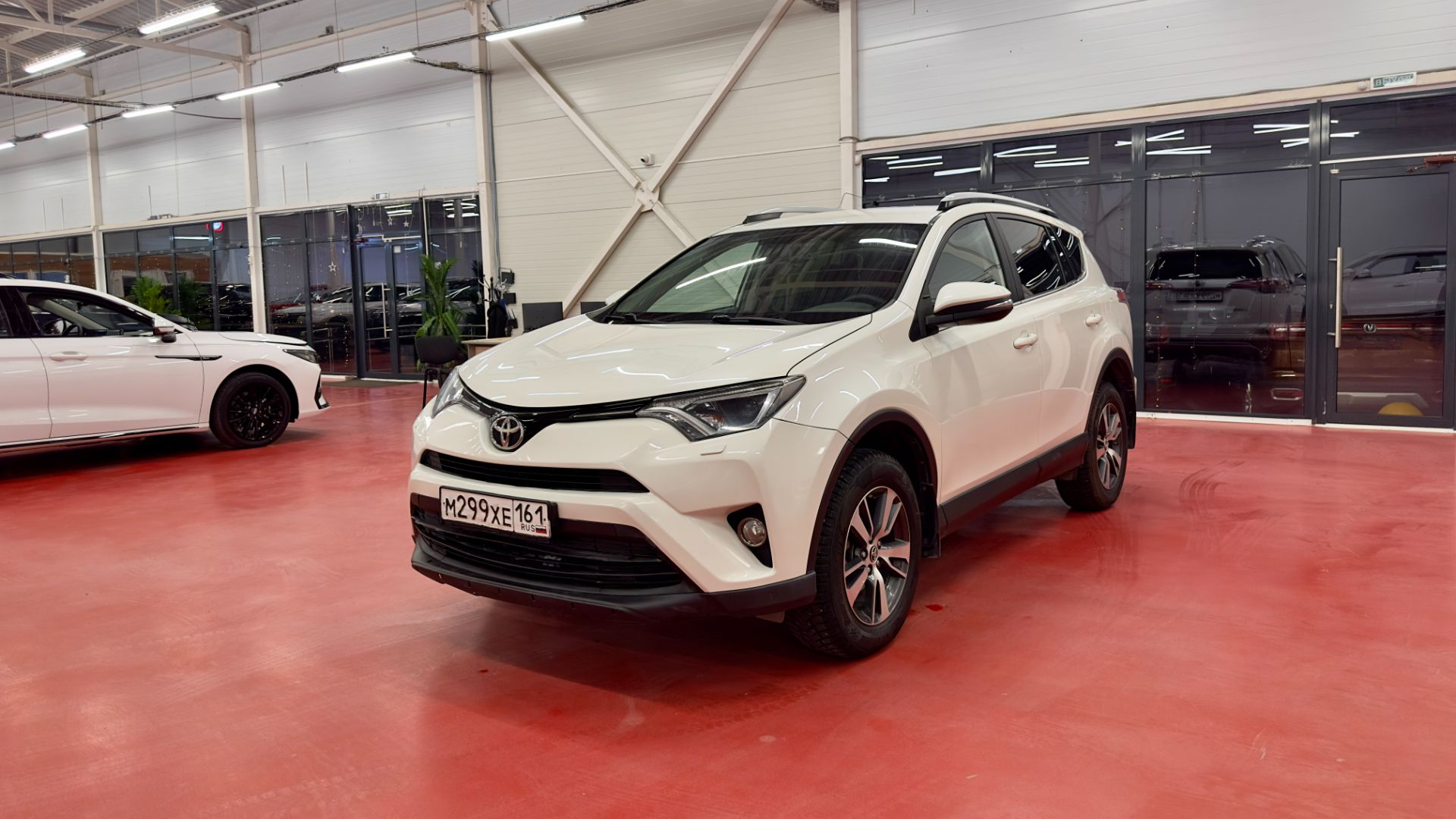 Toyota RAV4 (Комфорт) 6449- Вы можете купить в автосалоне АВРОРА Хутор Ленинакан Торговый прсп. д31