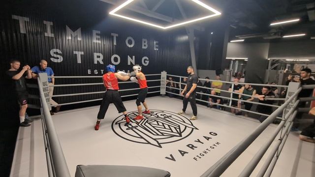 Varyag Fight Gym (Мякинино). Соревнования бокс 07.12.2025 пара 11