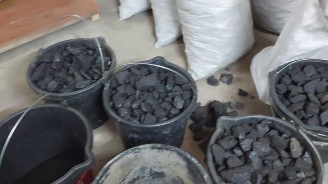 Zota Стаханов/ Пробуем бейский уголь