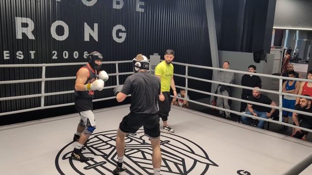 Varyag Fight Gym (Мякинино). Соревнования бокс 07.12.2025 пара 4