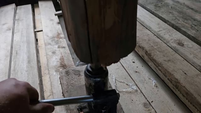 Утепляю межэтажное перекрытие в столетнем доме. Эковата, балки и ошибки новичка #хочувдеревню #хутор