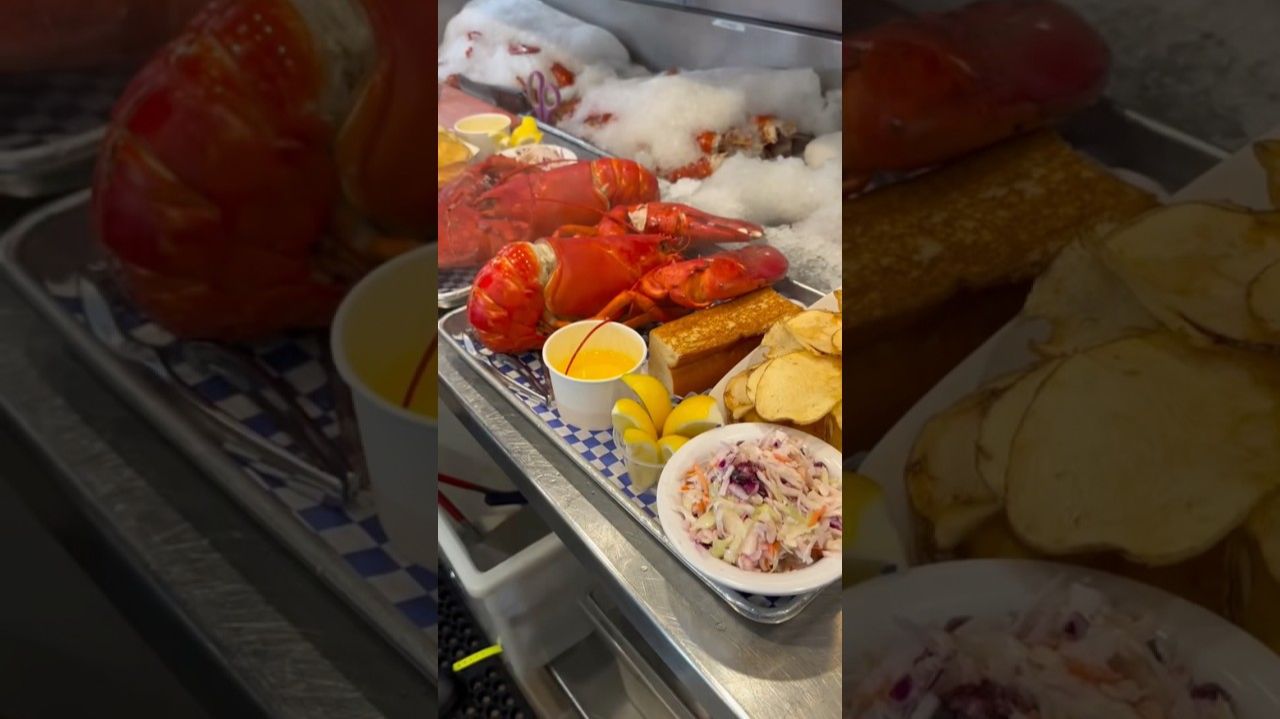 Вы бы заплатили 100 $ за эту 2 х килограммовую тарелку с лобстером 📍 США Калифорния