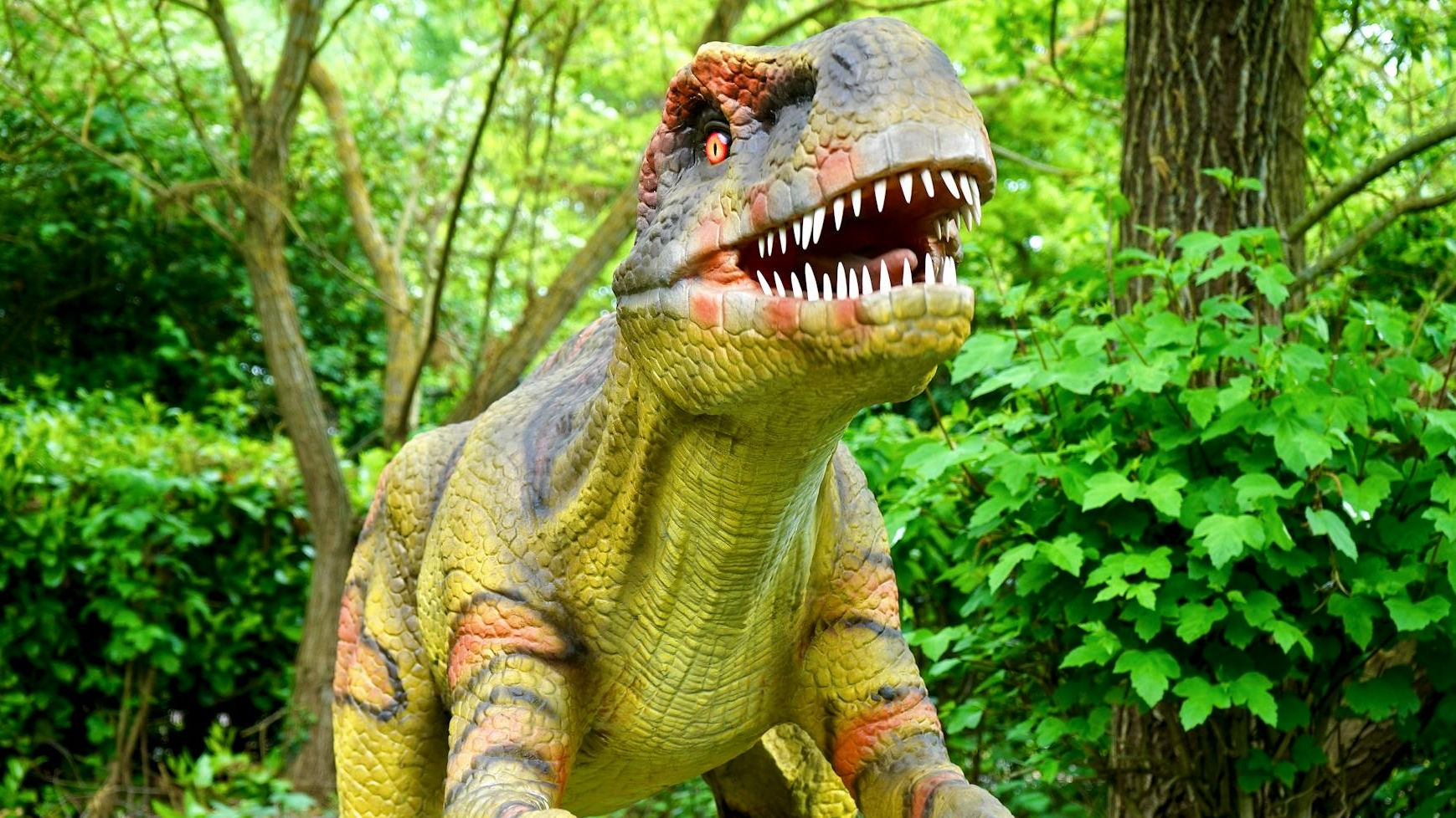 Детские песенки. Песенка про динозавра