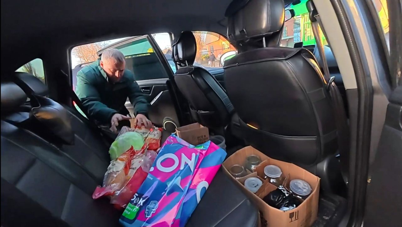 Он не хотел, а я купила! Приехали поздно с покупками