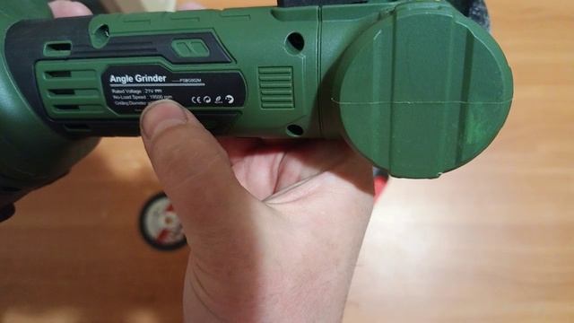 Аккумуляторная УШМ (мини отрезная машина) PROSTORMER 21В, диск 76 мм, 2 АКБ 1.5 А/ч