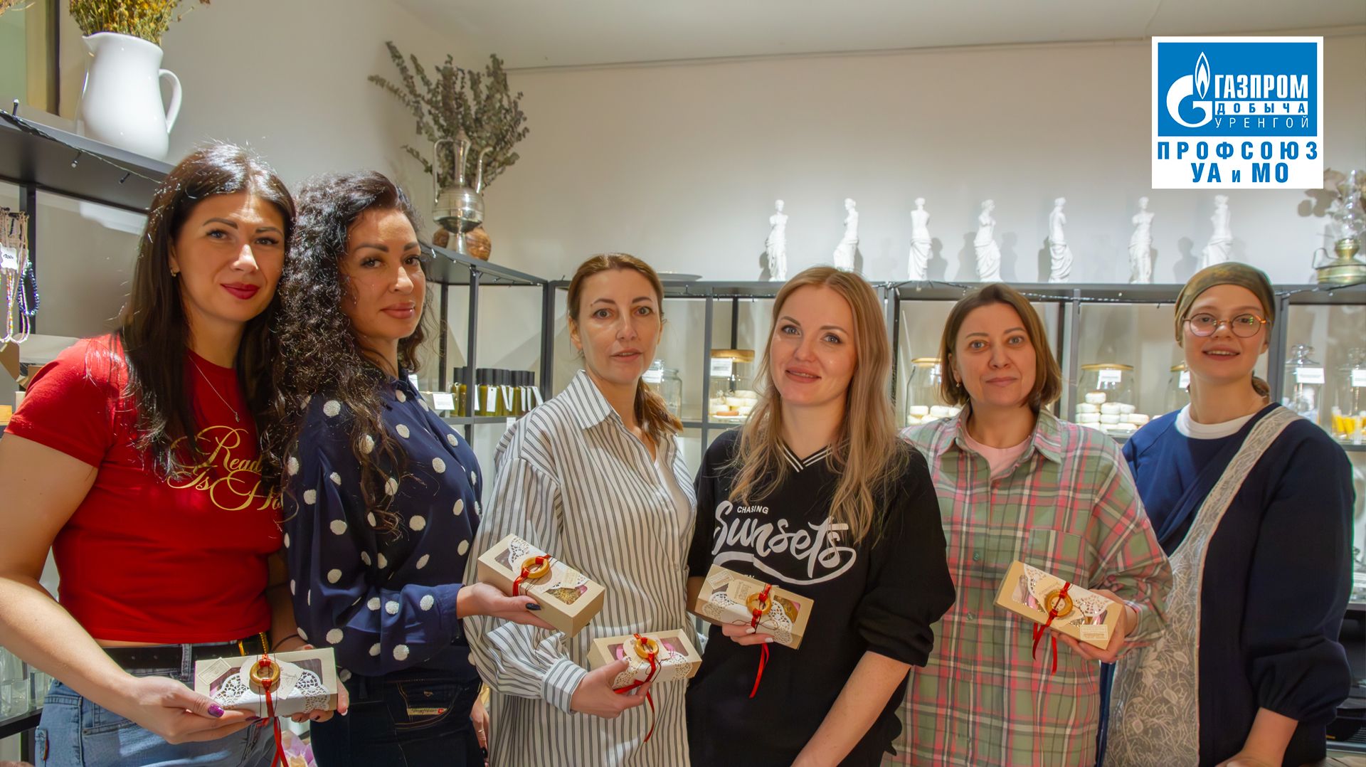 День матери в УА и МО