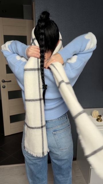 Повязка из шарфа