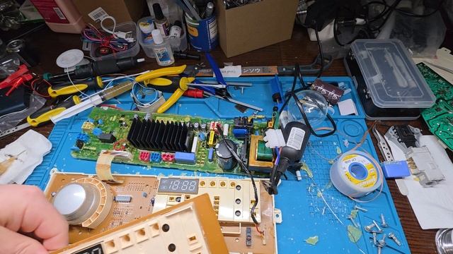 Стиралка lg не включается. Ремонт блока управления.