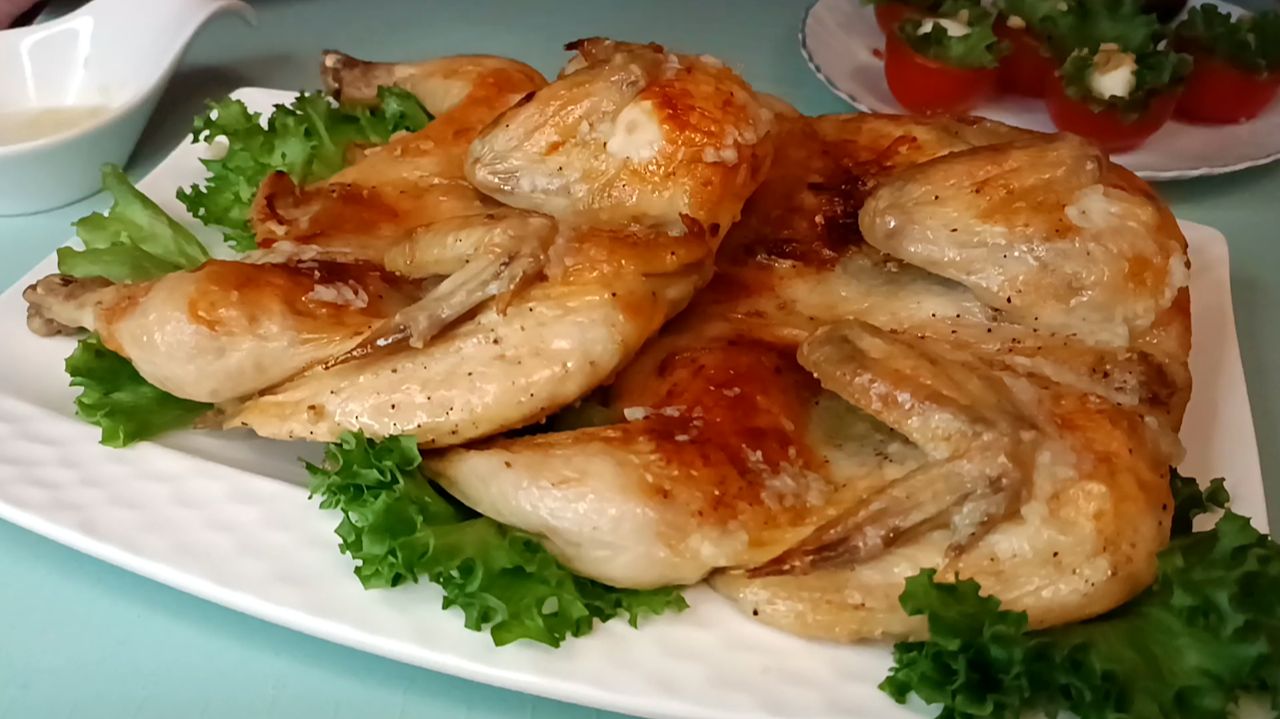 📌 Сочные цыплята в духовке: главный хит новогоднего меню