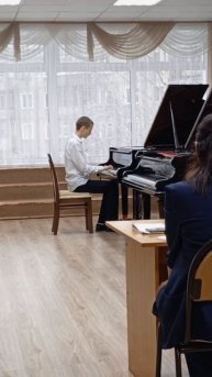 М. Тарапатова - Скерцо