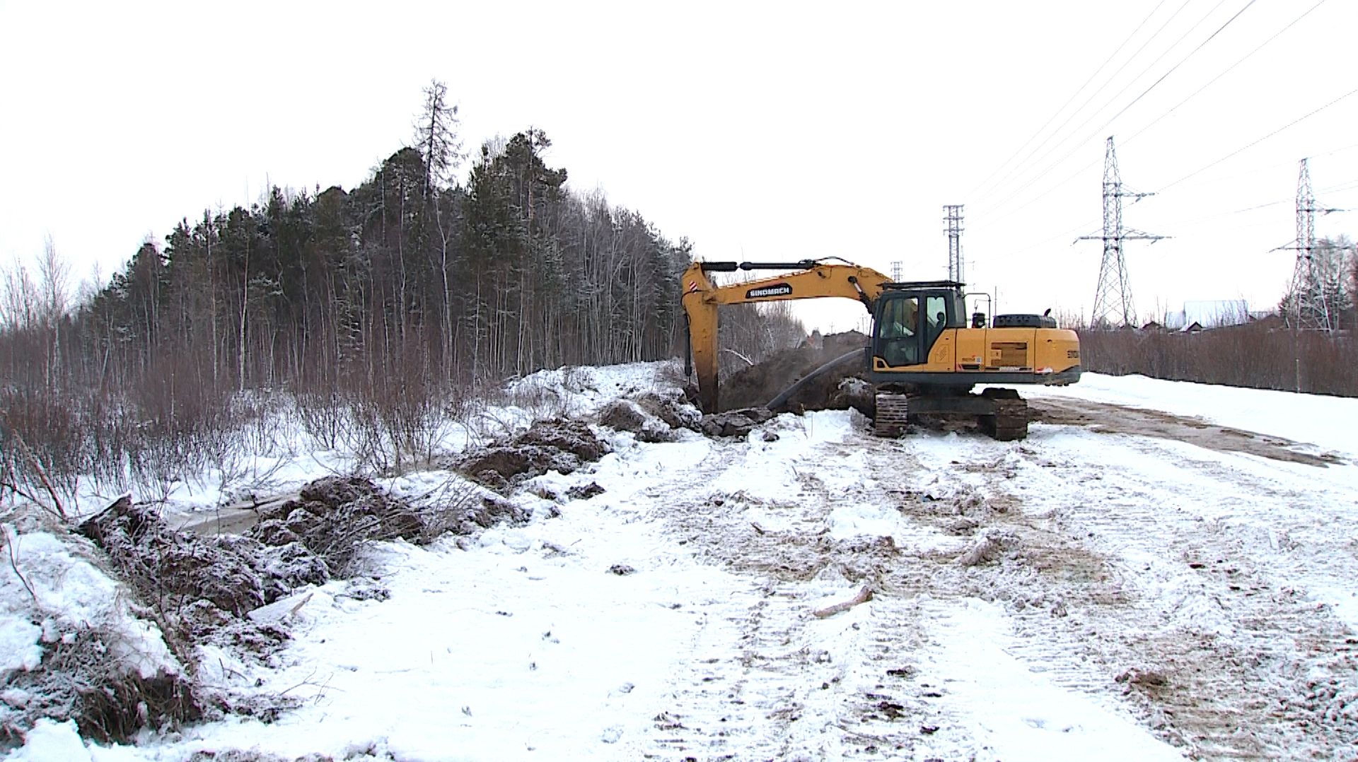 Дорожные работы на улице Чапаева. ТК «Первый Советский»