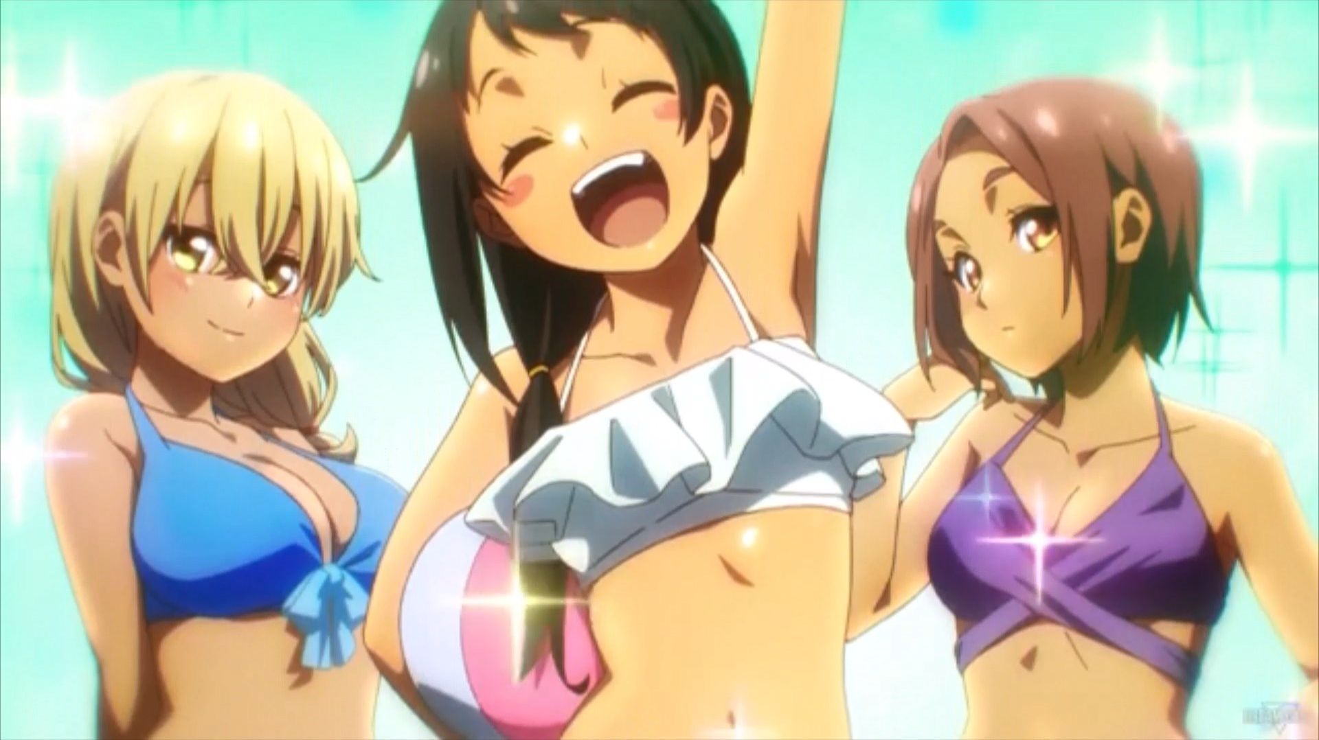 Чел удумал поглазеть на юных школьниц в купальниках) "Девушка, в которую я влюбился на Окинаве... "