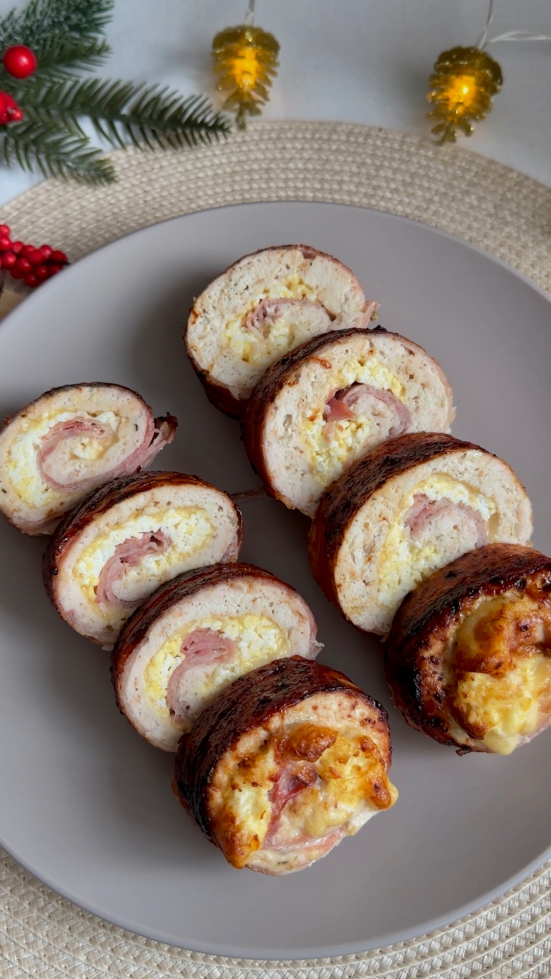 Мясной рулет